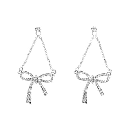 Boucles d'Oreilles Pendantes Nœud Papillon avec Zircone - Bijou Féminin Raffiné