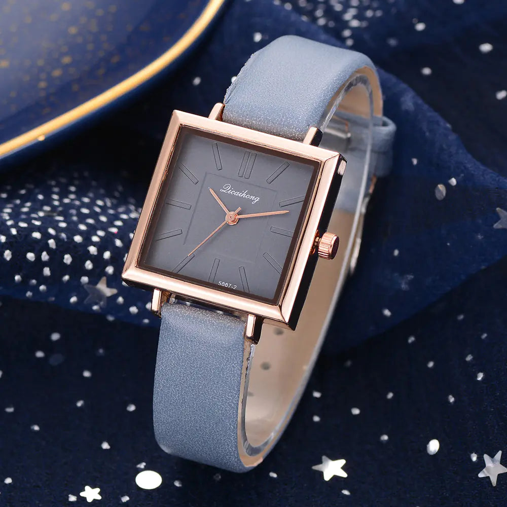 Montre Carrée Élégante pour Femmes - Bracelet en Cuir Chic & Mouvement Quarts Fiable