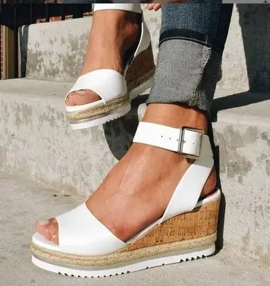 Sandales à Talon Compensé pour Femme avec Boucle Élégante
