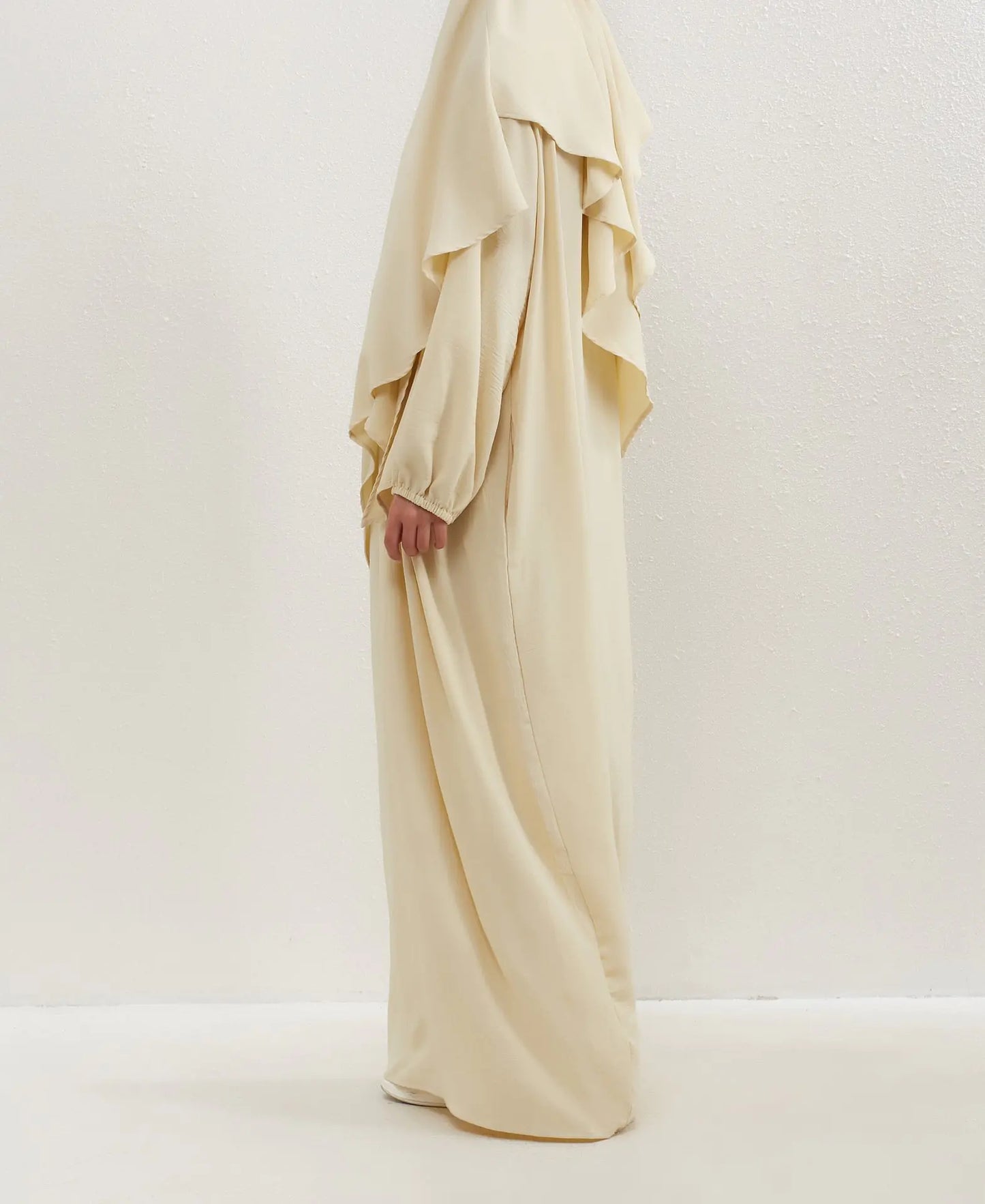 Ensemble Abaya Moderne Deux Pièces - Mode Modeste pour Femmes Voilées