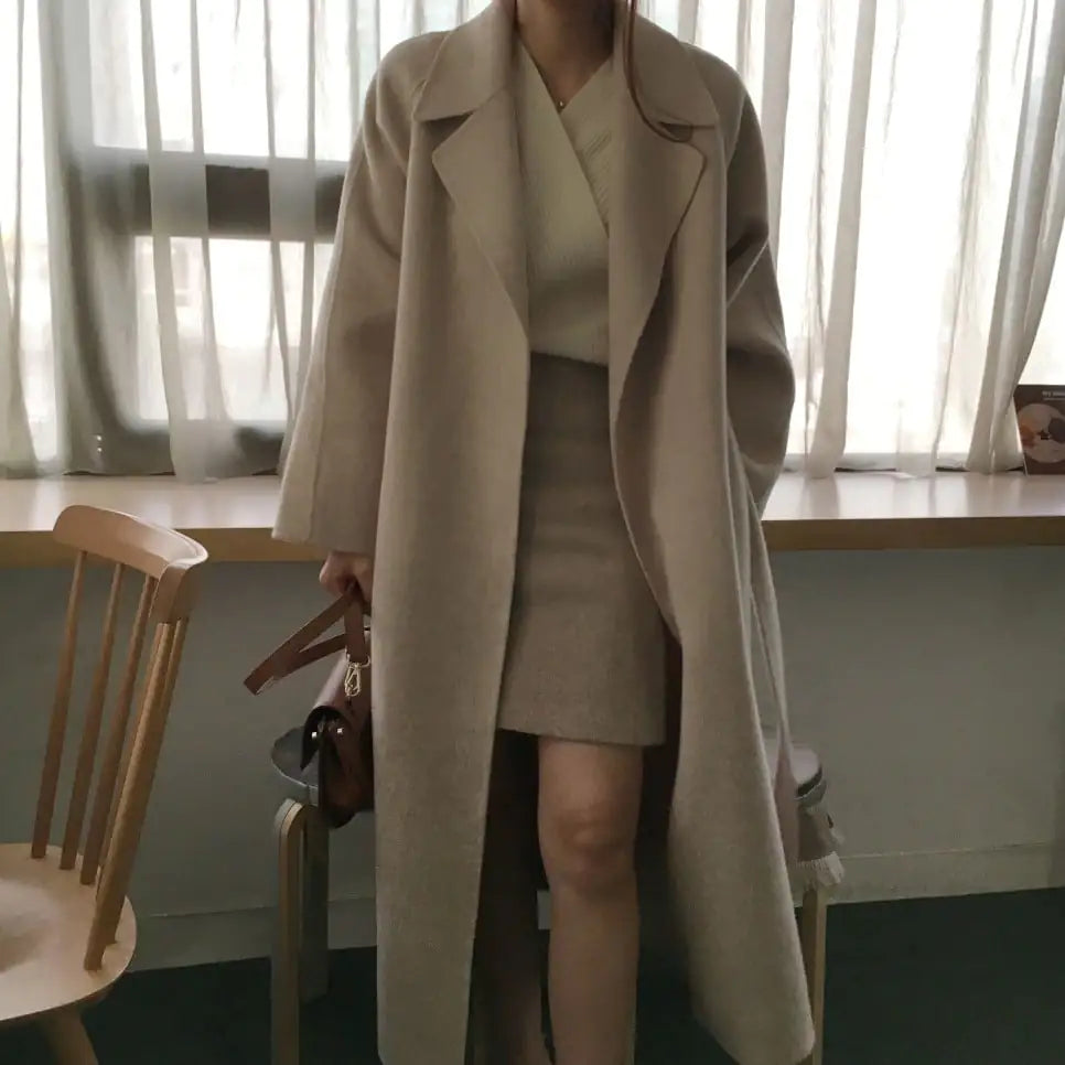 Manteau Long en Laine pour Femme - Chic, Élégant & Confortable